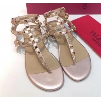 Top Design Valentino Rockstud Flat Thong Sandal in Leather 072061 champagne