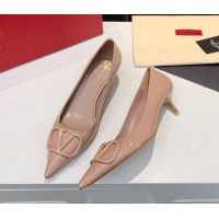 Well Crafted Valentino VLogo One-Tone Patent Leather Pumps 40mm Nude 111014