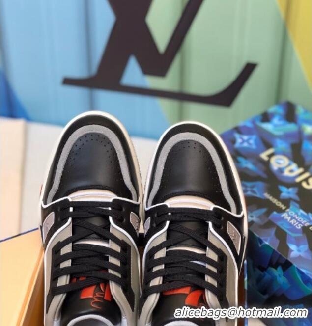 Popular Style Louis Vuitton Men's LV Trainer Sneakers 1A812O Grey/Black