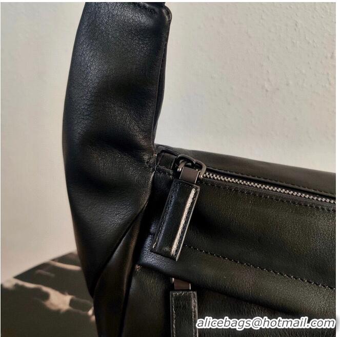 Classic Specials Prada Leather shoulder bag 2VH125 black