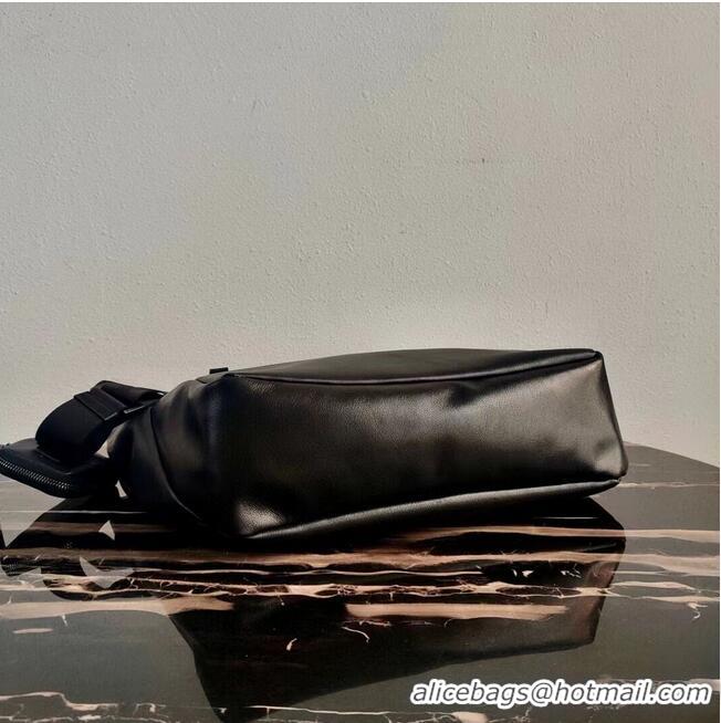 Classic Specials Prada Leather shoulder bag 2VH125 black