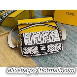 Trendy Design Fendi BAGUETTE Original Leather Bag F2468 White