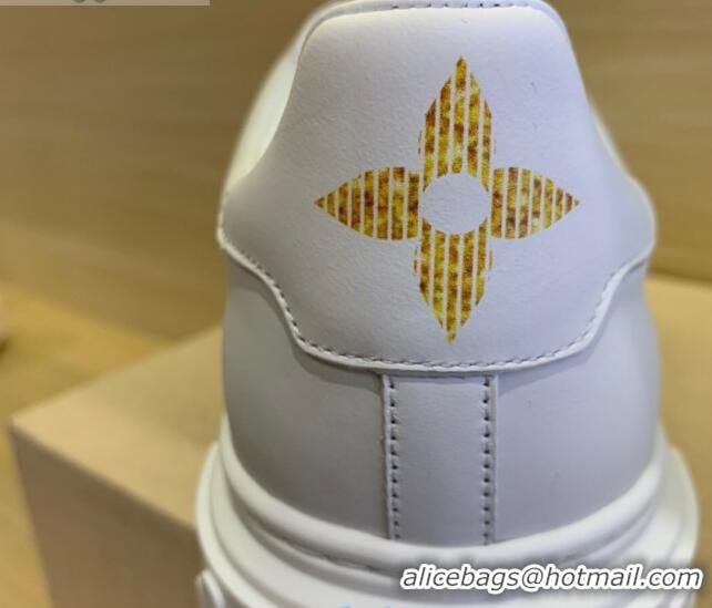 Luxury Classic Louis Vuitton Time Out LV Initials Leather Sneakers 1A87PO White/Gold