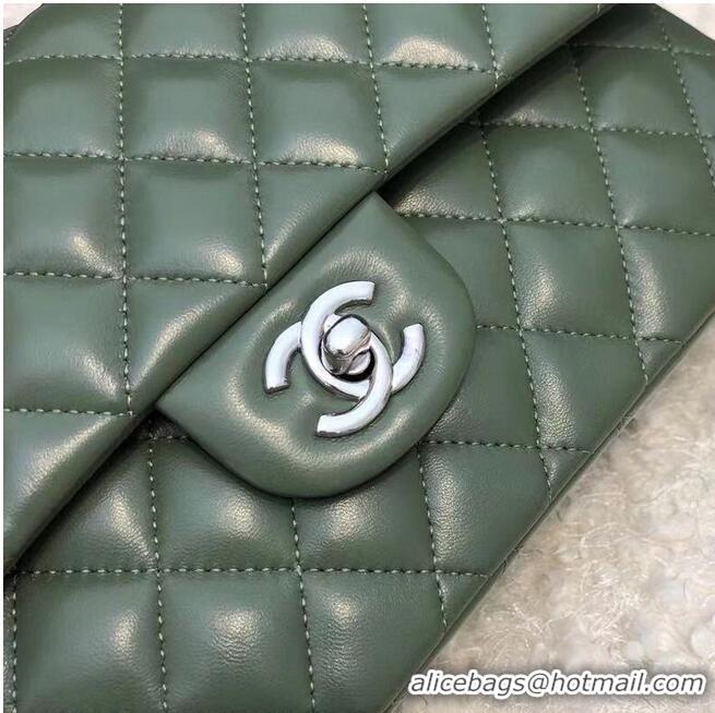 Unique Grade CHANEL Classic Handbag Lambskin A1112 green