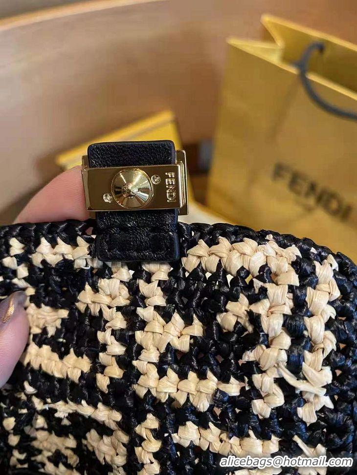 New Fashion FENDI BAGUETTE CHARM 7AR845