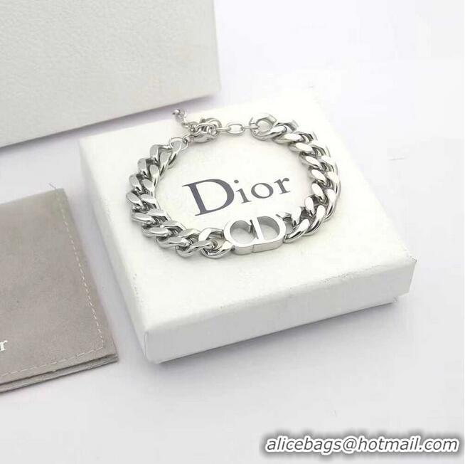 Pretty Style Dior Bracelet D26425