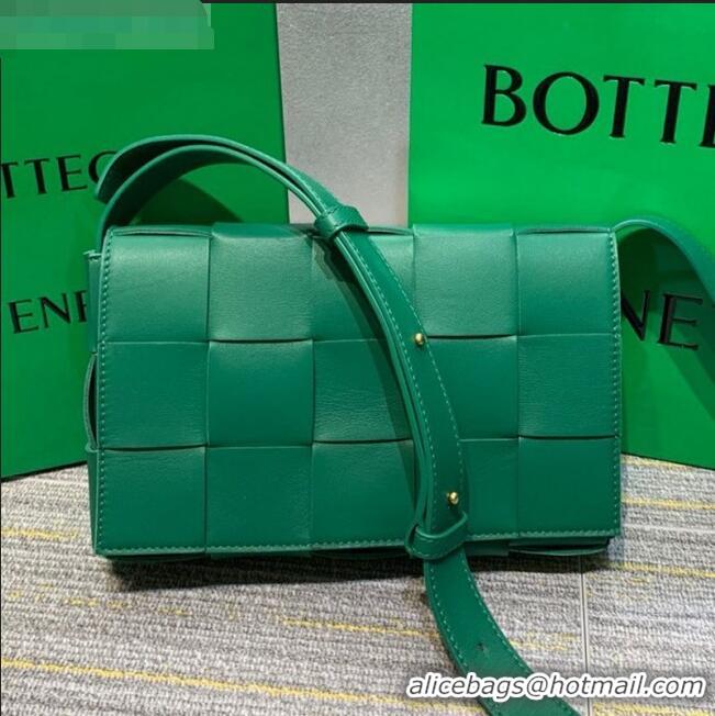 Shop Best Bottega Veneta Cassette Small Crossbody Messenger Bag in Maxi-Woven Lambskin BV2668 Green 2021