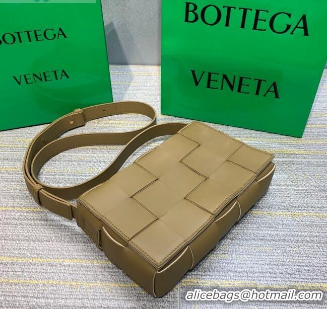 Grade Bottega Veneta Cassette Small Crossbody Messenger Bag in Maxi-Woven Lambskin BV2668 Khaki/Cream White 2021