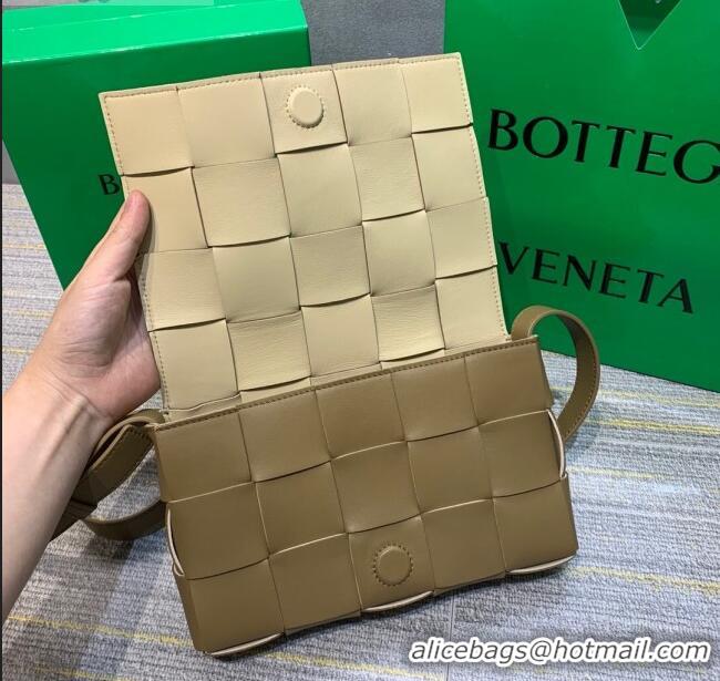 Grade Bottega Veneta Cassette Small Crossbody Messenger Bag in Maxi-Woven Lambskin BV2668 Khaki/Cream White 2021