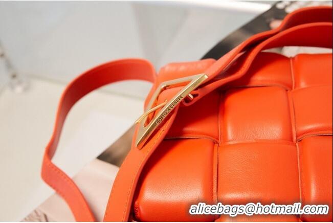 Low Cost Bottega Veneta Padded Cassette Medium Crossbody Messenger Bag BV2673 Orange Red 2021