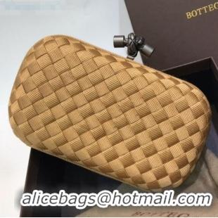 Low Cost Bottega Veneta Tiffany Fabric Small Clutch BV2679 Gold 2021