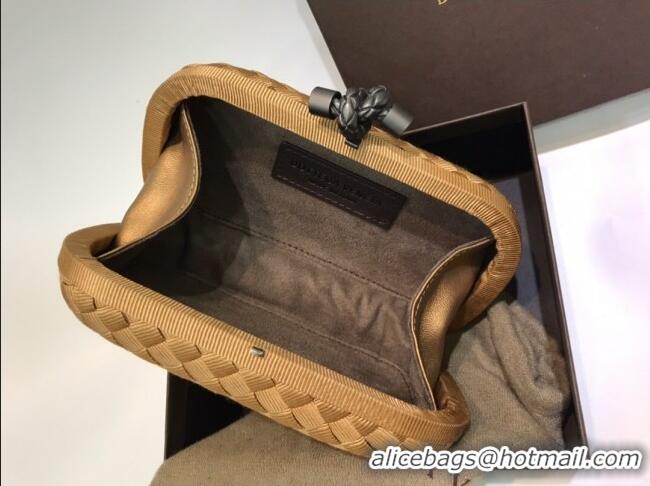 Low Cost Bottega Veneta Tiffany Fabric Small Clutch BV2679 Gold 2021