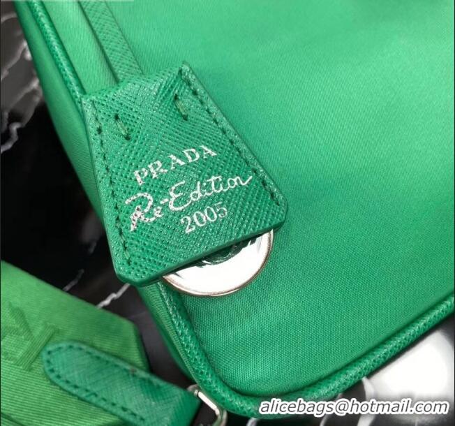 Market Sells Prada Re-Edition 2005 Nylon Shoulder Bag 1BH204 Green 2020