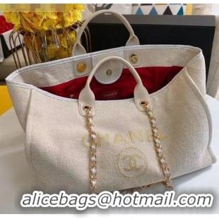 Famous Brand Chanel Deauville Towel Fabric Maxi Shopping Bag A93786 White 2021 10