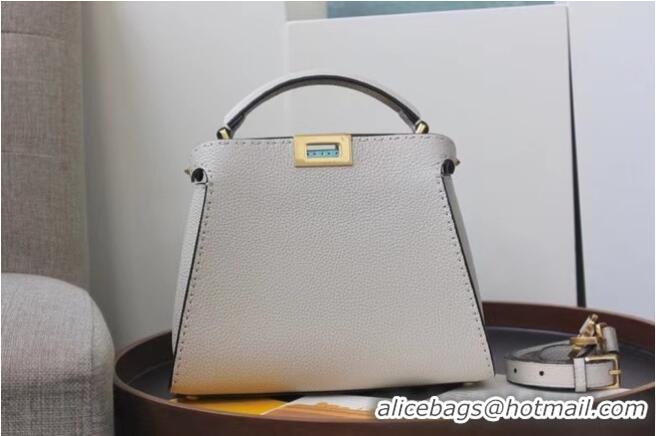 Luxury Discount Fendi PEEKABOO ISEEU MEDIUM leather bag 70192 white