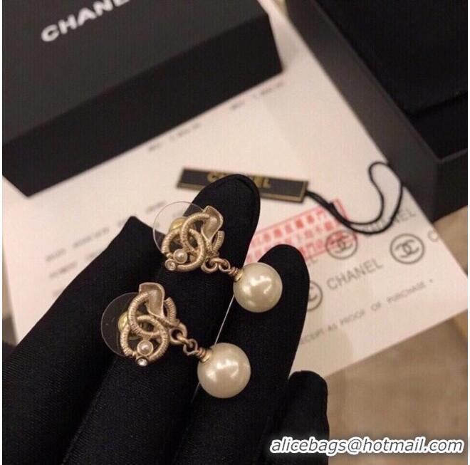 New Arrivals Chanel Earrings CE6300