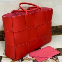 Top Design Bottega Veneta Maxi Arco Tote Bag in Woven Lambskin BV0512 Red 2021