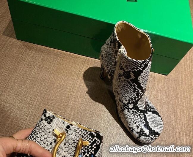 Top Quality Bottega Veneta Snakeskin Embossed Leather Short Boots with U Buckle 102230 Grey