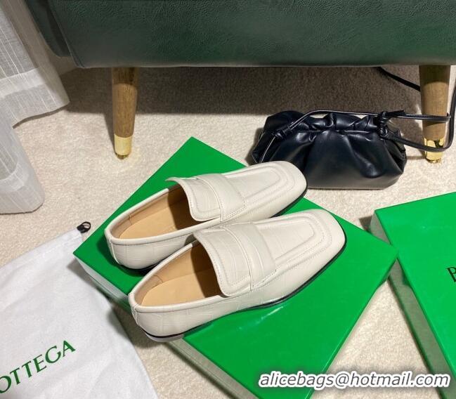 Good Quality Bottega Veneta Loafers in White Crocodile Calfskin 121909 White