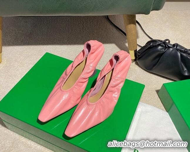 Top Quality Bottega Veneta Almond Pumps in Pink Lambskin with Plexiglass Heel 121913