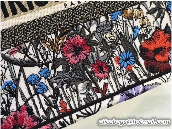 Trendy Design SMALL DIOR BOOK TOTE Multicolor Mille Fleurs Embroidery M1296Z