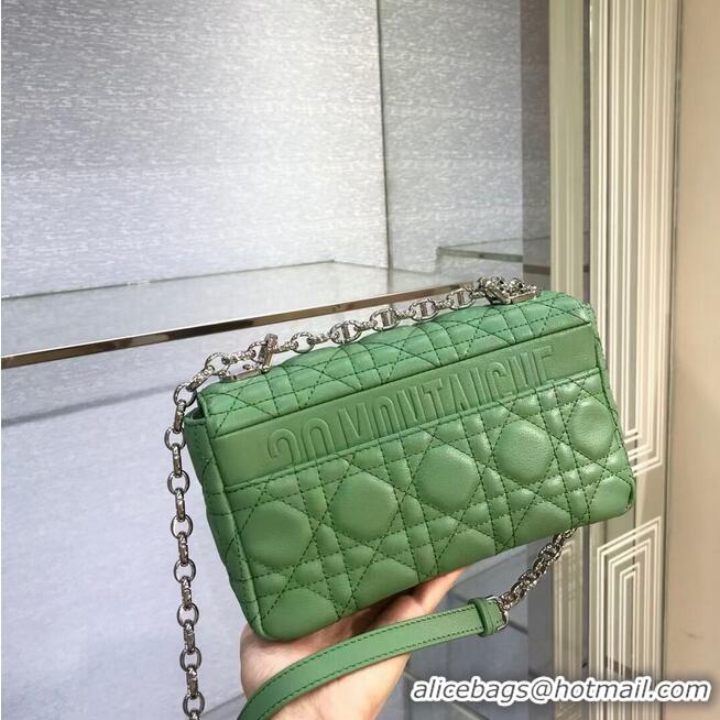 Buy Fashionable Dior SMALL DIOR CARO BAG Soft Cannage Calfskin M9241 green