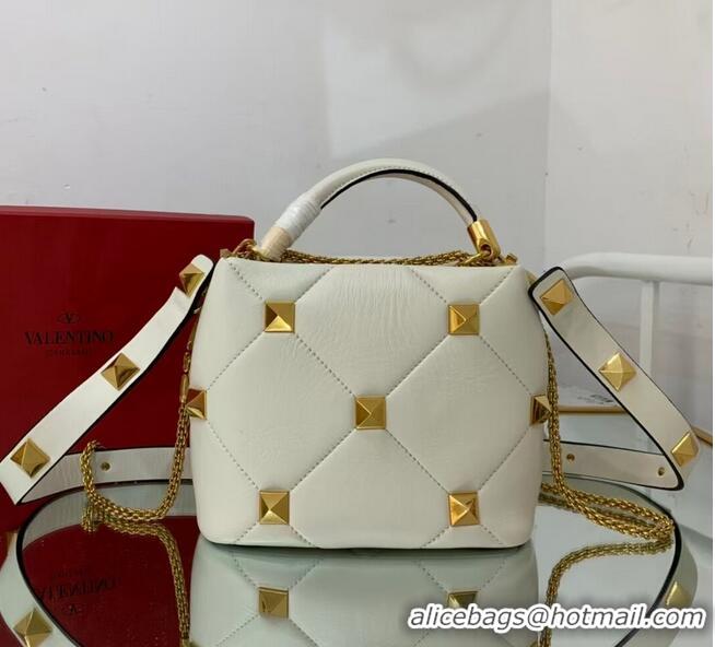 Discount Valentino medium Garavani Roman Stud V1198 White