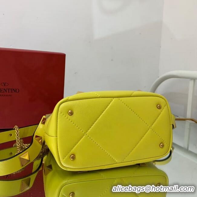 Top Grade Valentino medium Garavani Roman Stud V1198 Yellow