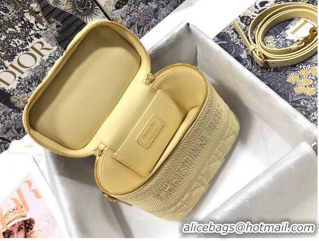 Famous Brand DIOR SMALL DIORTRAVEL VANITY CASE Cannage Lambskin S5488U Beige