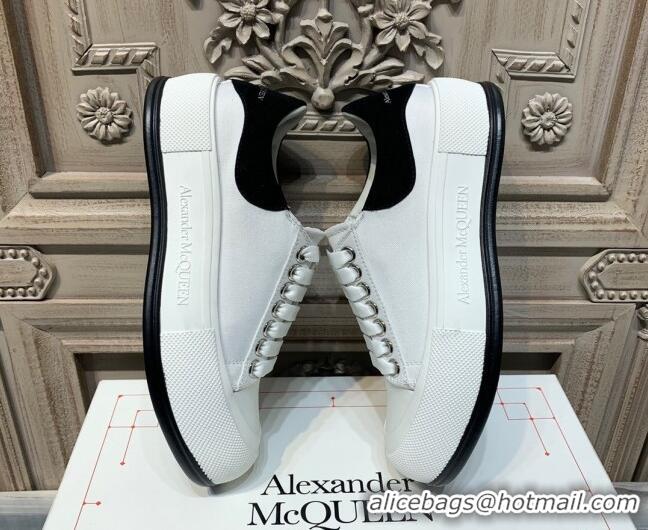 Luxurious Alexander Mcqueen Deck Cotton Canvas Lace Up Sneakers 010637 White/Black