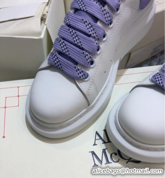 Luxury Alexander Mcqueen White Silky Calfskin Sneaker with Bi-color Laces Purple 012724