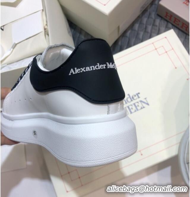 Purchase Alexander Mcqueen White Silky Calfskin Sneakers with Bi-color Laces Black 012726