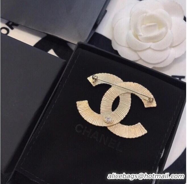 Good Quality Chanel Brooch CE6352