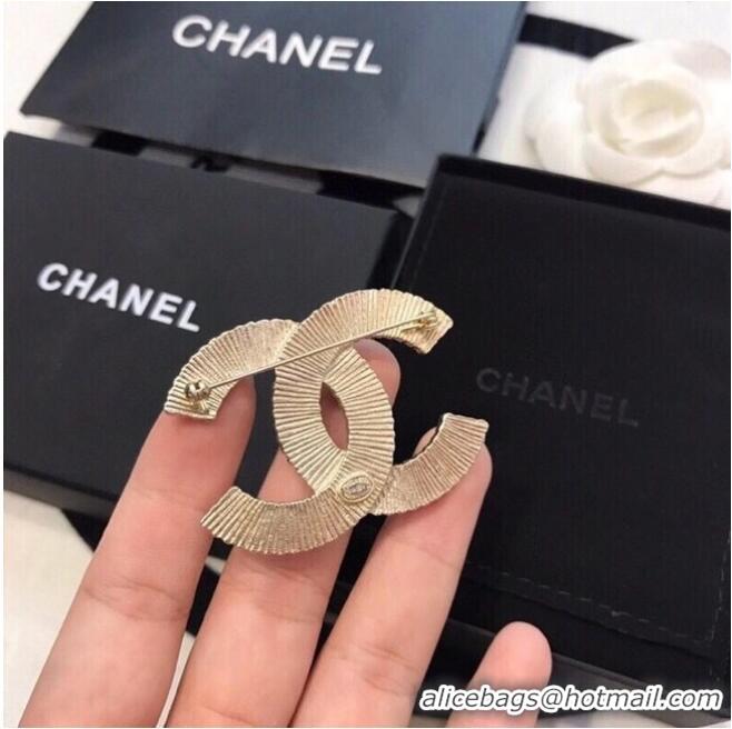 Good Quality Chanel Brooch CE6352