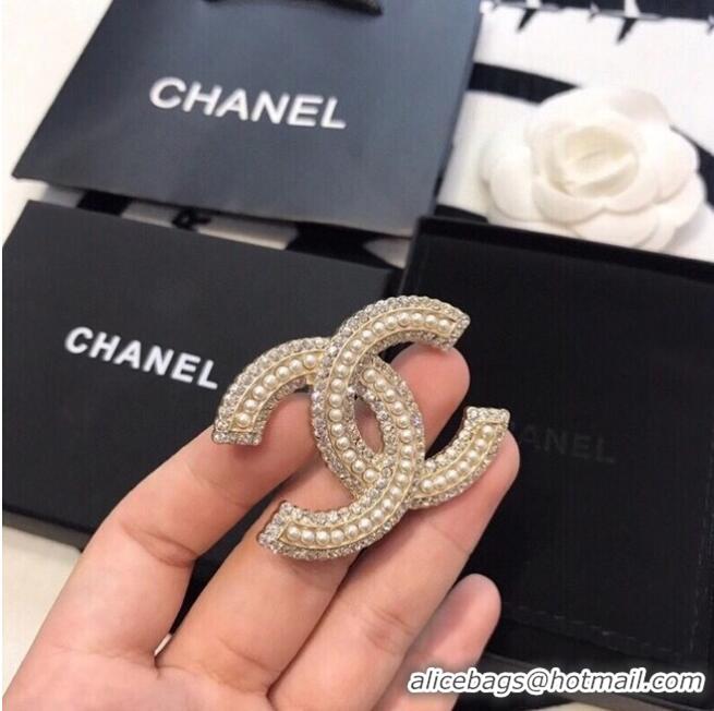 Good Quality Chanel Brooch CE6352