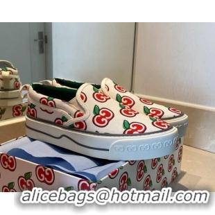 Well Crafted Gucci Tennis 1977 Slip-on Sneakers in GG Apple Canvas 012576 White