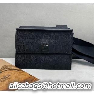 Popular Fendi Men's Grained Leather Messenger Mini Bag F0330 Black 2021