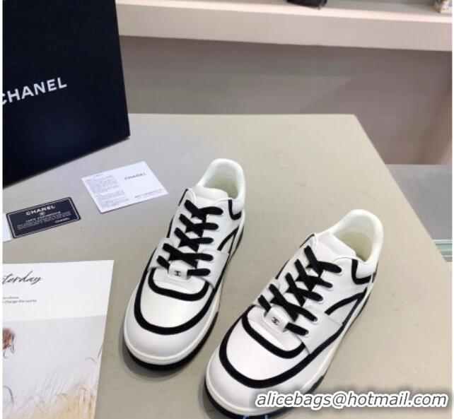 Low Price Chanel Sneakers in Patchwork Calfskin 012602 White/Black 2021