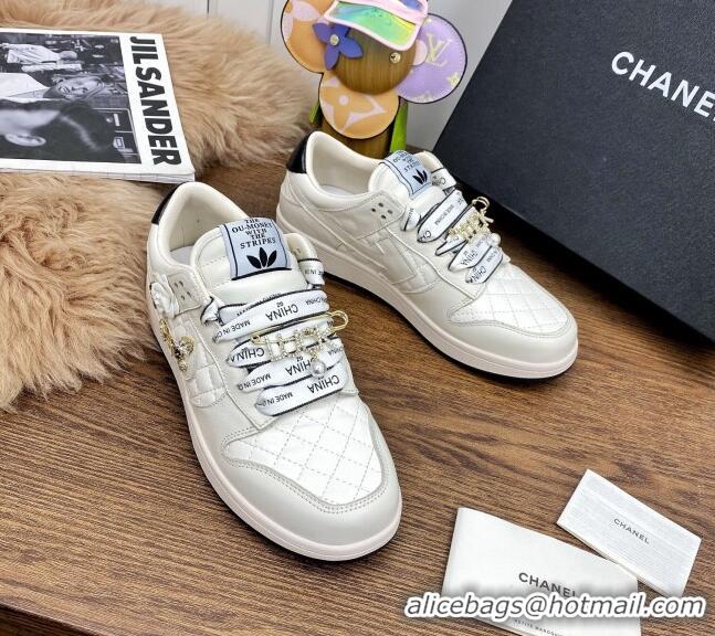 Best Product Chanel Quilted Leather Sneakers with LUCKY Charm 012701 White 2021