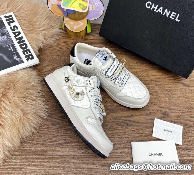 Best Product Chanel Quilted Leather Sneakers with LUCKY Charm 012701 White 2021