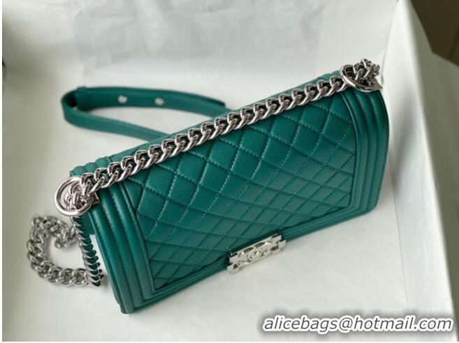 Inexpensive Chanel Le Boy Flap Shoulder Bag Original Leather A67086 Green