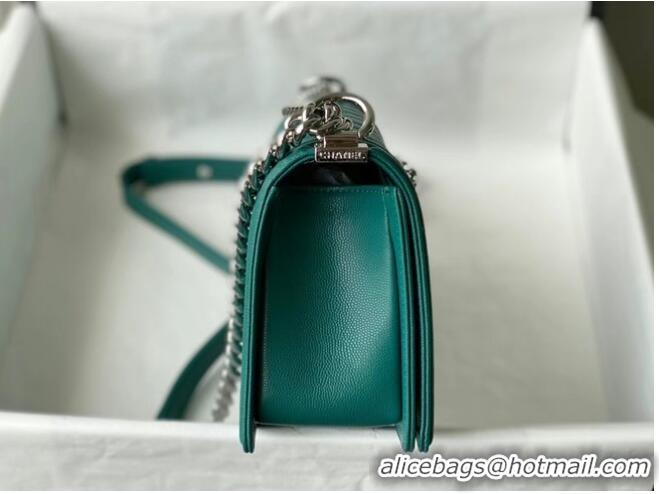 Inexpensive Chanel Le Boy Flap Shoulder Bag Original Leather A67086 Green