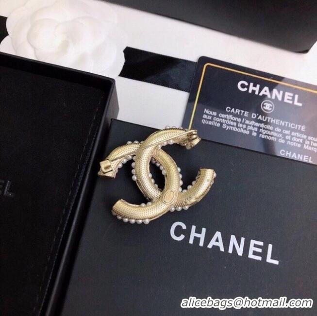 Famous Brand Chanel Brooch CE6387