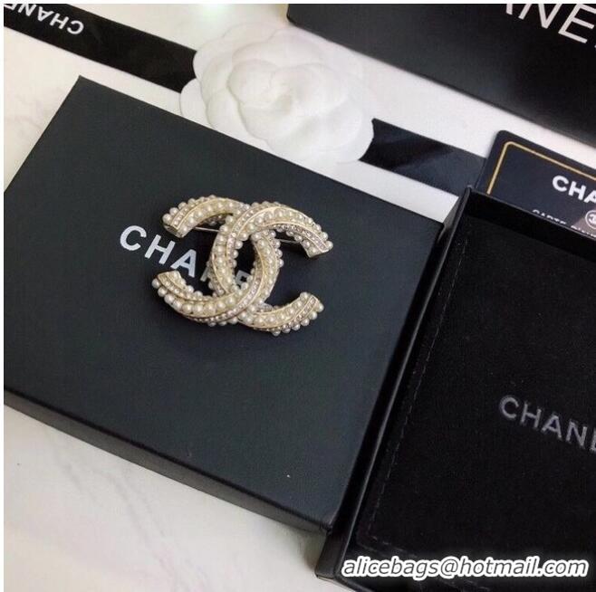 Famous Brand Chanel Brooch CE6387