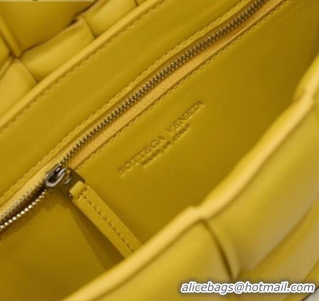 Grade Design Bottega Veneta Padded Cassette Medium Crossbody Messenger Bag BV2340 Maize Yellow 2021