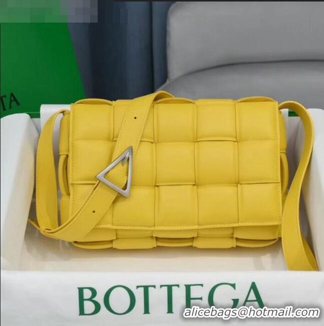 Grade Design Bottega Veneta Padded Cassette Medium Crossbody Messenger Bag BV2340 Maize Yellow 2021