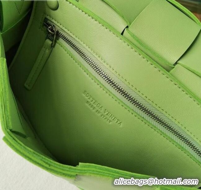 Pretty Style Bottega Veneta Cassette Small Crossbody Messenger Bag in Maxi Weave BV2345 Light Green 2021