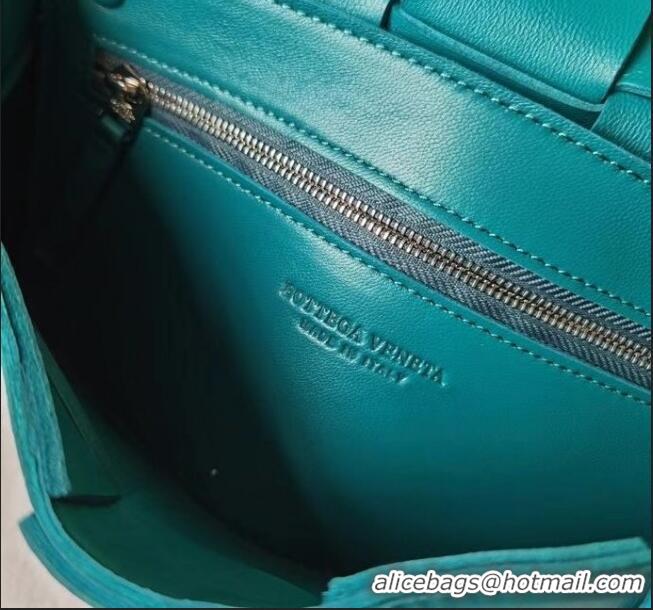 Low Cost Bottega Veneta Cassette Small Crossbody Messenger Bag in Maxi Weave BV2345 Teal Green 2021