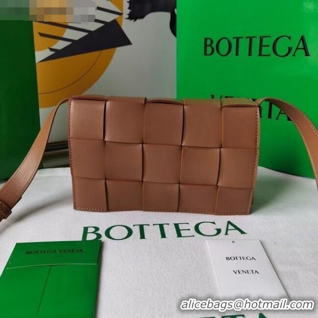 Best Product Bottega Veneta Cassette Small Crossbody Messenger Bag in Maxi Weave BV2345 Caramel Brown 2021