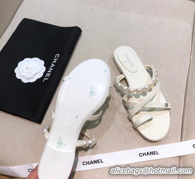 Modern Chanel Lambskin Pearl Flat Slide Sandals G37274 White 2021